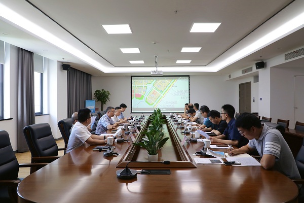 （网站）新盛娱乐集团召开龙湾二期做地事情推进会.jpg